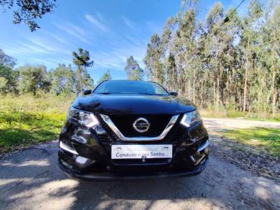 Carro usado Nissan Qashqai 1.5 dCi N-Connecta Diesel