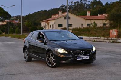 Carro usado Volvo V40 2.0 D2 VOR Diesel