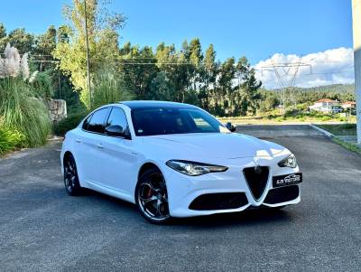 Carro usado Alfa Romeo Giulia 2.2 D Veloce Q4 AT8 Diesel