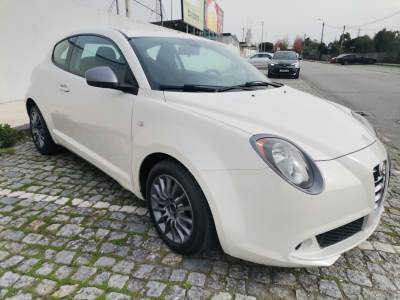 Carro usado Alfa Romeo MiTo 1.3 JTDM Diesel