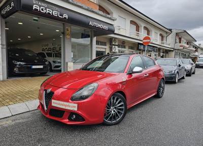 Carro usado Alfa Romeo Giulietta 1750 TBi Quadrifoglio Verde Gasolina