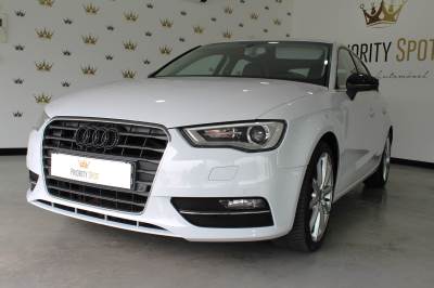 Carro usado Audi A3 Sportback 1.6 TDi Sport Diesel