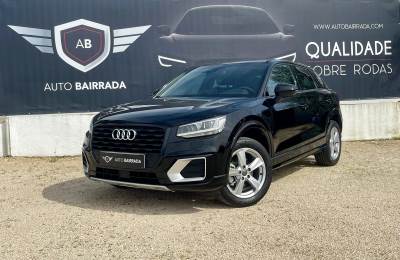 Carro usado Audi Q2 30 TDI Sport Diesel