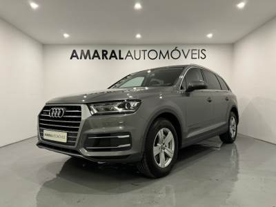 Carro usado Audi Q7 3.0 TDi quattro Tiptronic 7L Diesel