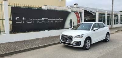 Carro usado Audi Q2 30 TFSI Sport Gasolina