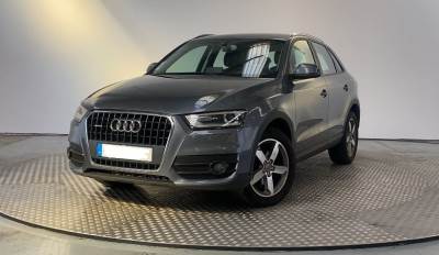 Carro usado Audi Q3 2.0 TDi quattro S-tronic Diesel