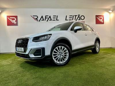 Carro usado Audi Q2 1.0 TFSI S tronic Gasolina