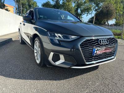 Carro usado Audi A3 Sportback 30 TFSI S line Gasolina