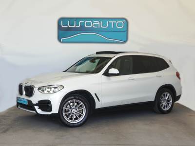 Carro usado BMW Série X 18 d sDrive Pack M Auto Diesel