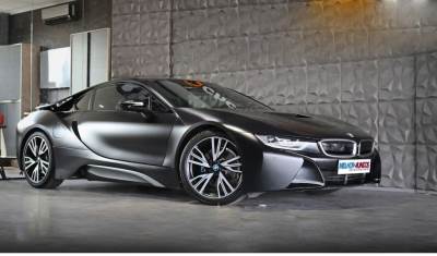 Carro usado BMW Série i Protonic Frozen Black Edition Híbrido (Gasolina)