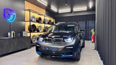 Carro usado BMW Série i s 120Ah Elétrica