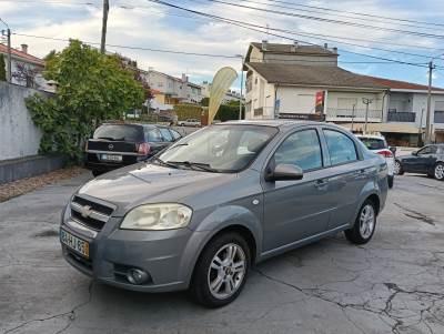 Carro usado Chevrolet Aveo 1.2 LS Gasolina