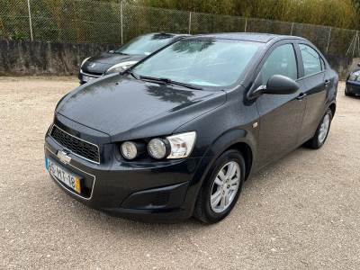 Carro usado Chevrolet Aveo 1.2 LS Gasolina