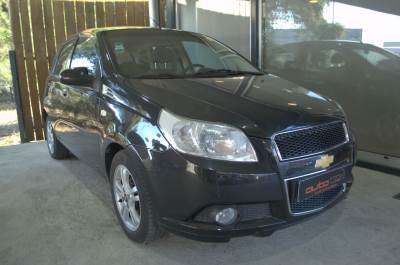 Carro usado Chevrolet Aveo 1.2 LS Gasolina