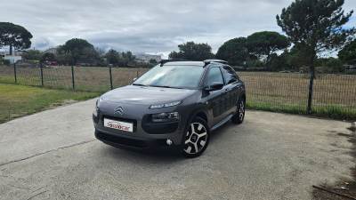 Carro usado Citroën C4 Cactus 1.2 PureTech Shine Gasolina