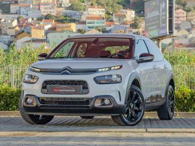 Citroën C4 Cactus 1.2 PureTech Shine EAT6