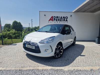 Carro usado Citroën DS3 1.2 VTi Chic ETG Gasolina