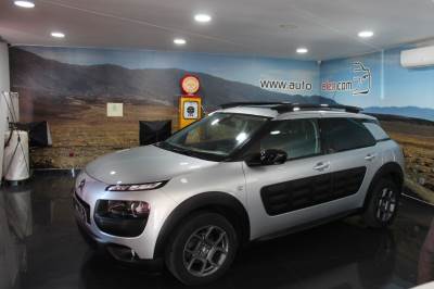 Carro usado Citroën C4 Cactus 1.2 PureTech Feel Business EAT6 Gasolina