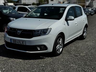 Carro usado Dacia Sandero 1.5 Blue dCi Comfort Diesel