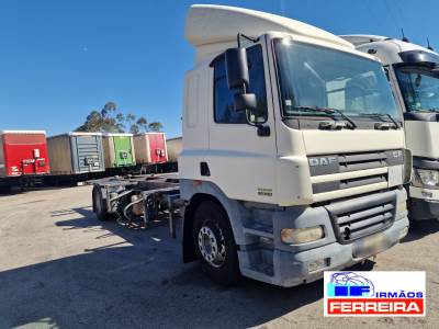 Pesado usado DAF 430 4x2 / 19 T. Porta contentores  Diesel