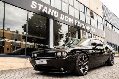 Carro usado Dodge Challenger Auto SXT Plus Gasolina