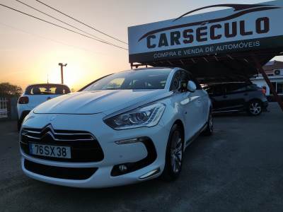 Carro usado DS 5 HDI HYBRID4 SPORT CHIC Diesel