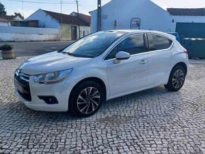 Carro usado DS DS4 BLUEHDI SO CHIC Diesel