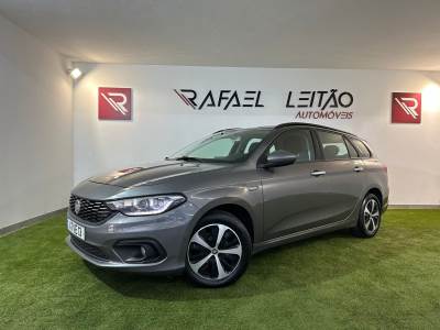 Carro usado Fiat Tipo Station Wagon 1.6 M-Jet Lounge Diesel