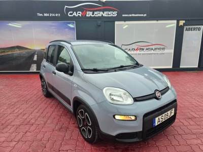 Carro usado Fiat Panda 1.0 Hybrid City Life Híbrido (Gasolina)