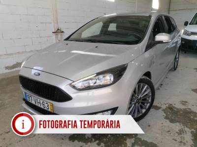 Carro usado Ford Focus SW 1.5 TDCI ST-Line 120cv Diesel