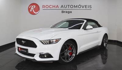 Carro usado Ford Mustang 2.3i EcoBoost Convertible Basis Gasolina