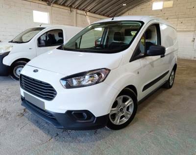 Comercial usado Ford  Transit Courier 1.5 TDCi Trend  - Iva Dedutível Diesel