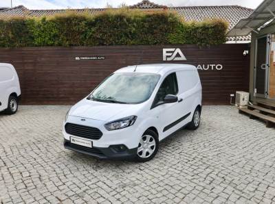 Comercial usado Ford  Transit Courier Diesel