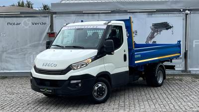 Pesado usado Iveco 3.0  BASCULA Diesel