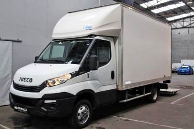 Comercial usado Iveco  2.3 35C14 Diesel