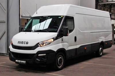 Comercial usado Iveco  2.3 35C14V11  H2 Diesel