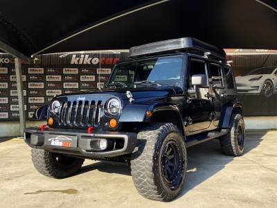 Carro usado Jeep Wrangler Unlimited 2.8 CRD ATX Sahara Diesel