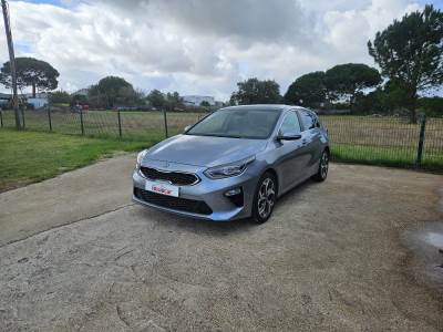 Carro usado Kia Ceed 1.4 T-GDi TX+SRF 7DCT Gasolina