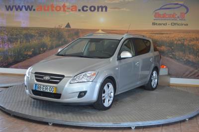 Carro usado Kia Ceed SW 1.6 CRDi TX Diesel