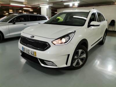 Carro usado Kia Niro 1.6 GDi HEV EX Híbrido (Gasolina)