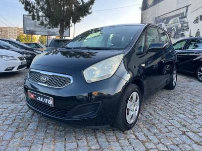 Carro usado Kia Venga 1.4 CVVT LX ISG Gasolina