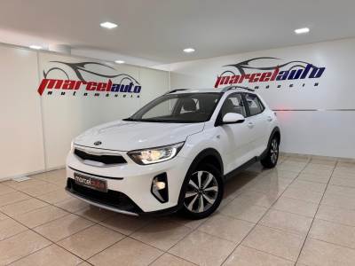 Carro usado Kia Stonic 1.2 Urban Gasolina