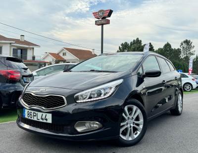 Carro usado Kia Ceed SW 1.6 CRDi Prime Diesel