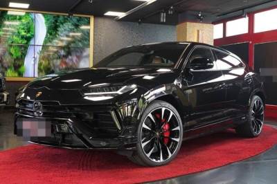 Carro usado Lamborghini Urus S PANO HUD BLANCO COC PROD24 NOVO Gasolina