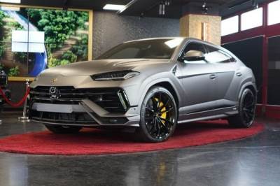 Carro usado Lamborghini Urus S B&O PANO HUD SOFT 666 CV Gasolina