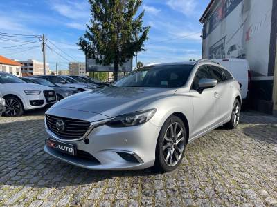 Carro usado Mazda 6 M6 SW 2.2 SKY-D Excellence P.Leather+Cruise Pack+T Diesel