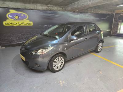 Carro usado Mazda 2 1.3 MZR Comfort Gasolina