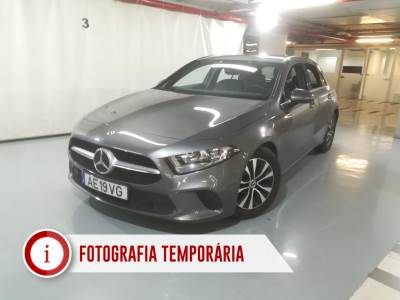 Carro usado Mercedes-Benz Classe A 180 d Style 116cv Diesel