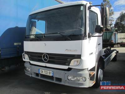 Pesado usado Mercedes Benz 1218 Diesel