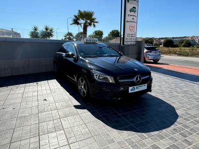 Carro usado Mercedes-Benz Classe CLA d Shooting Brake Urban Diesel